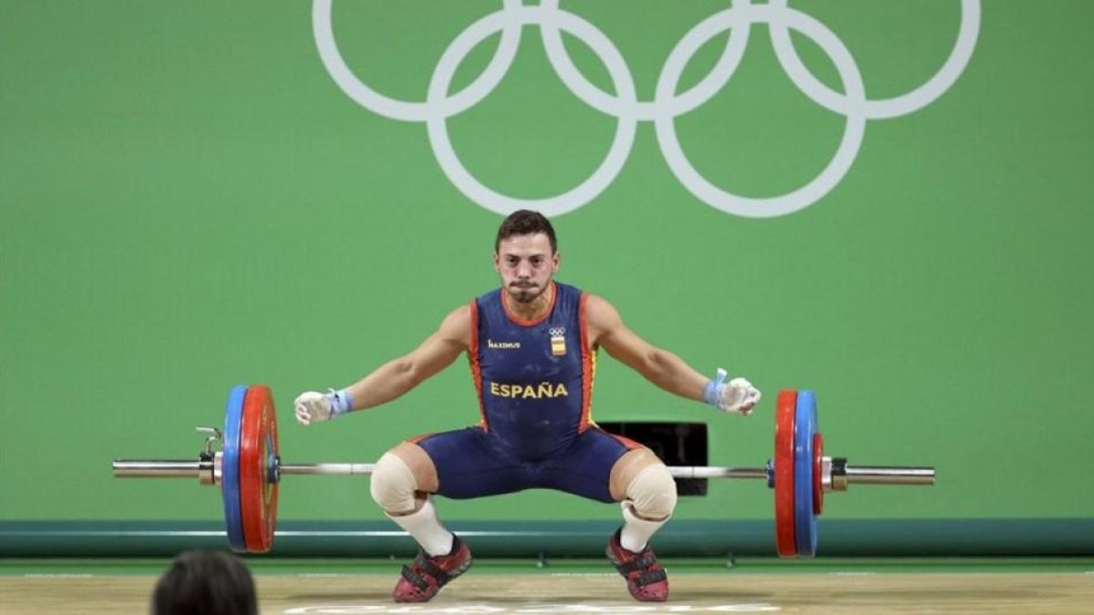 Josué Brachi, en plena actuación.