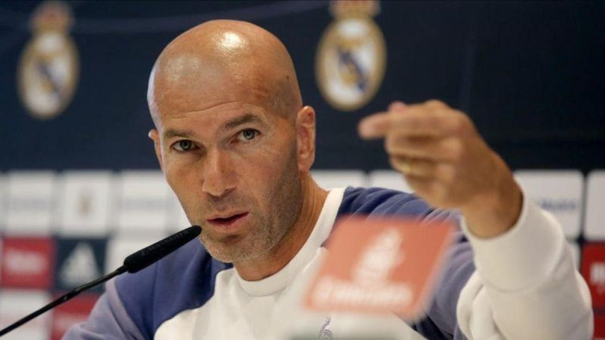 Zinedine Zidane, durante la rueda de prensa de este viernes en la ciudad deportiva de Valdebebas.