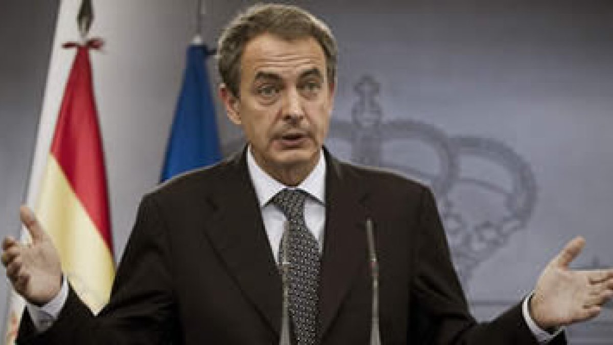 Rodríguez Zapatero, durante la rueda de prensa que ofreció al término del Consejo de Ministros