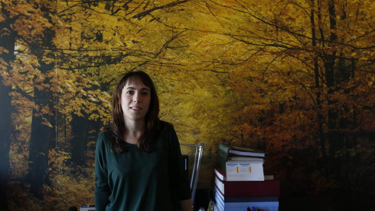 Paula García Llamas en la Facultad de Biología de León.