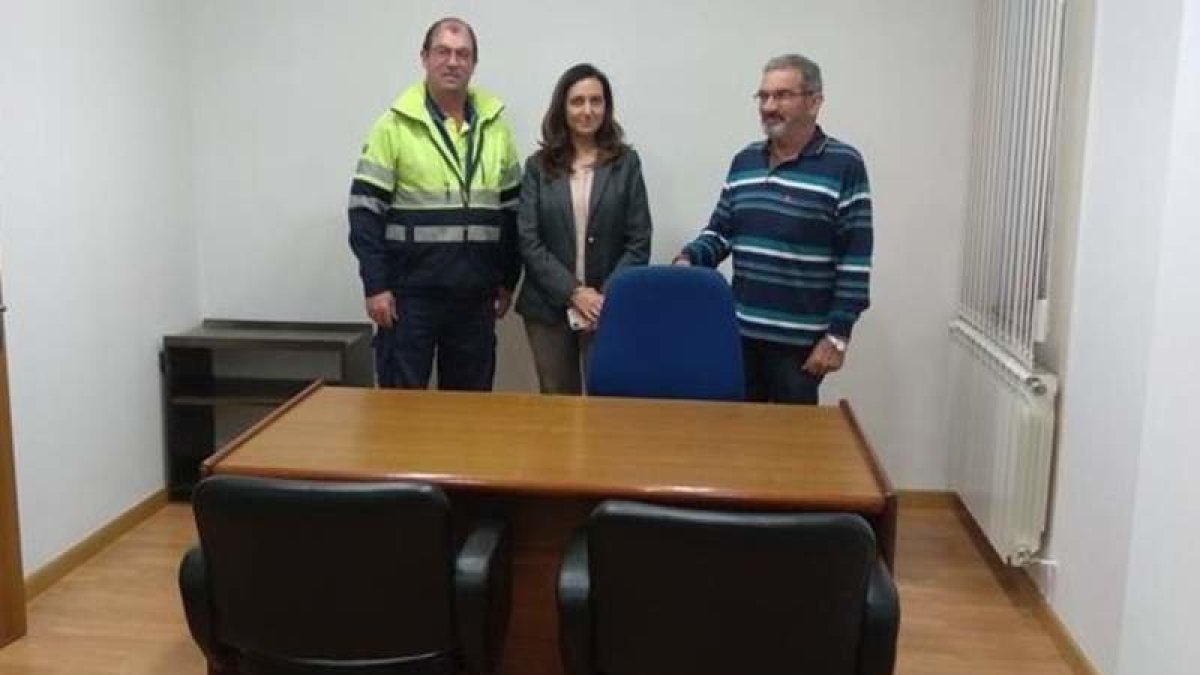 La alcaldesa presentó la oficina del Servicio de Innovación Rural. DL