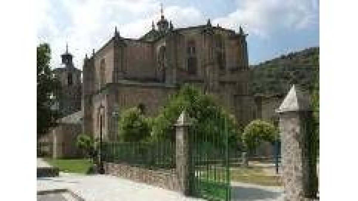 Imagen de la iglesia de la Colegiata en Villafranca