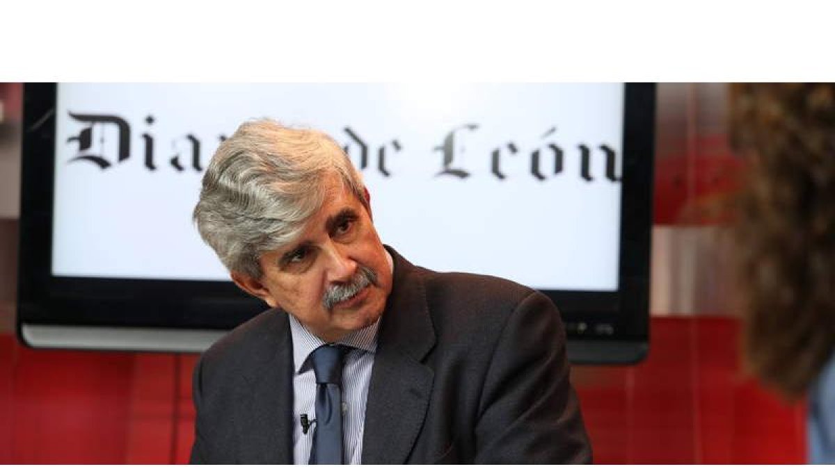 Juan Francisco García Marín, rector de la Universidad. RAMIRO