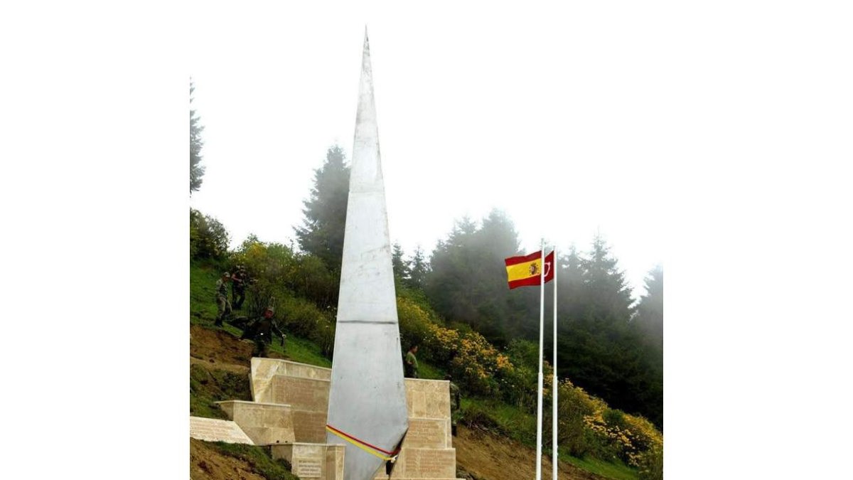 Monumento que recuerda a los fallecidos en Turquía.