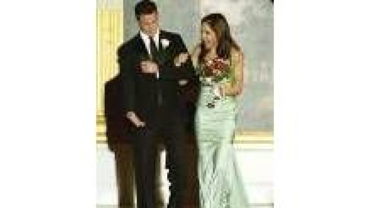 Comedia simple y limitada en sus interpretaciones