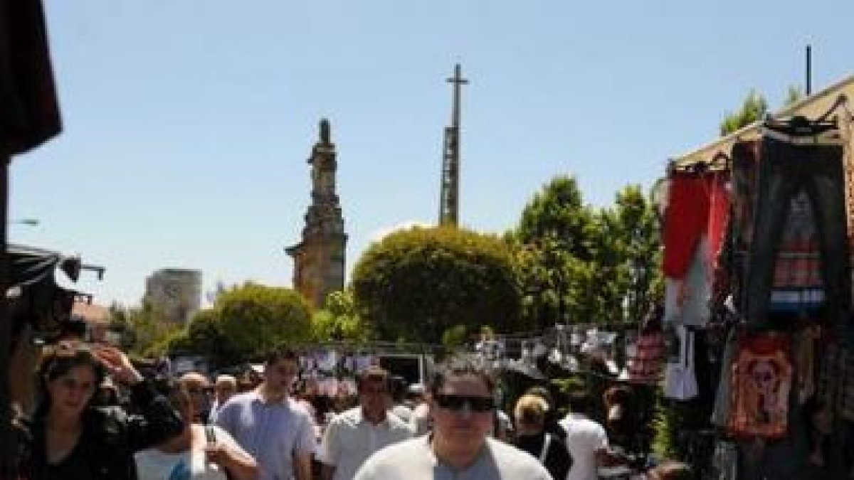 El rastro está en los alrededores del santuario y el parque.