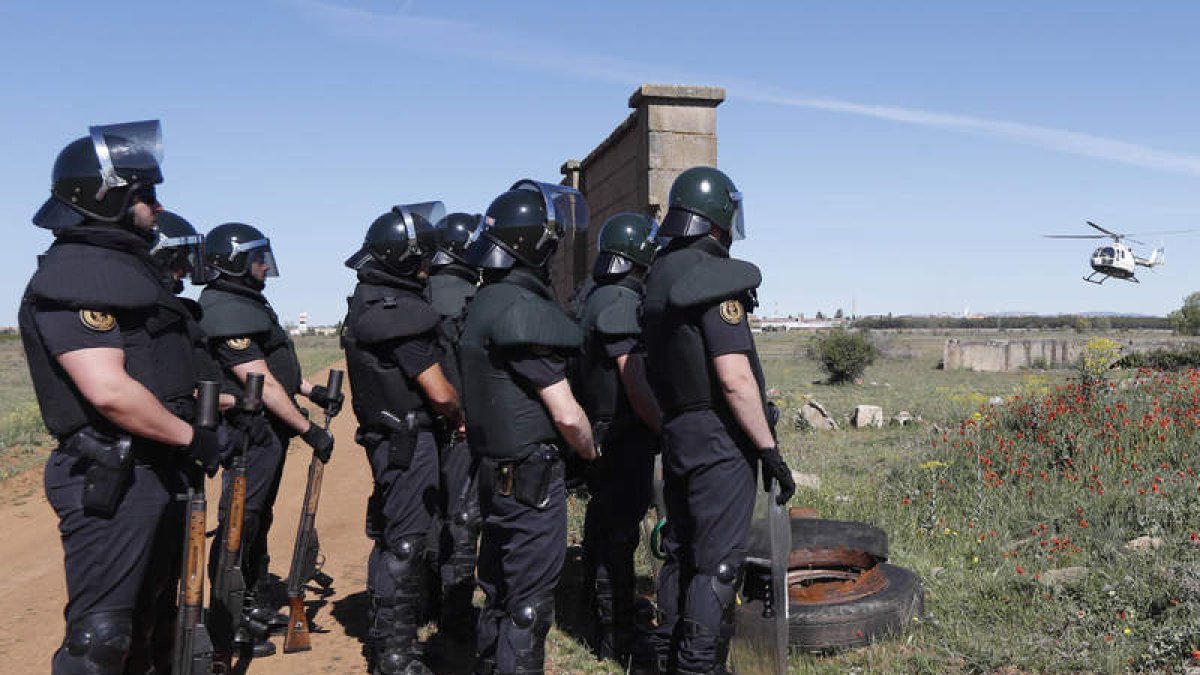 Miembros del GRS, en un ejercicio de preparación. JESÚS F. SALVADORES