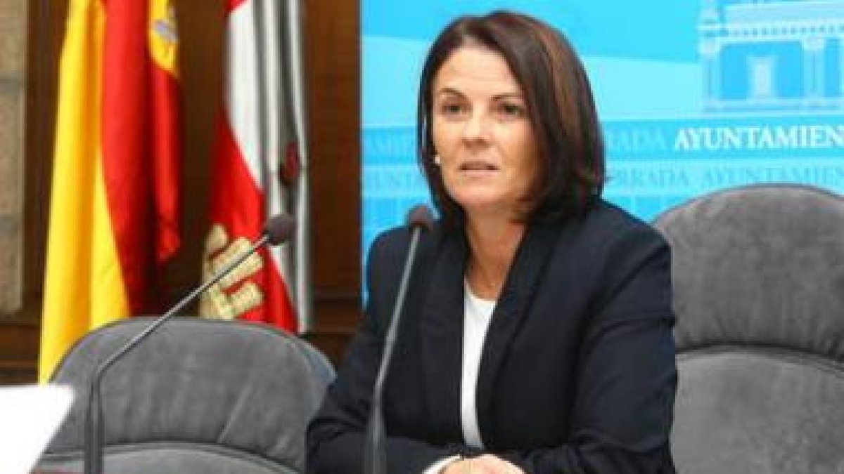 La concejal de Medio Ambiente, María Encina Pardo, ayer en el Ayuntamiento.