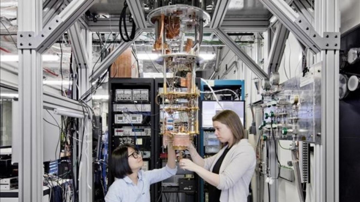 El primer ordenador cuántico de IBM.