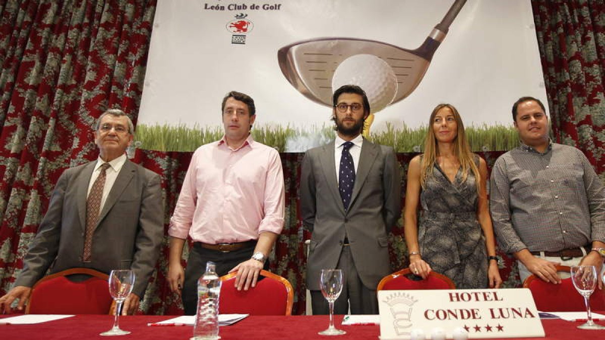 El torneo de golf que se disputará el fin de semana fue presentado en el Hotel Conde Luna.
