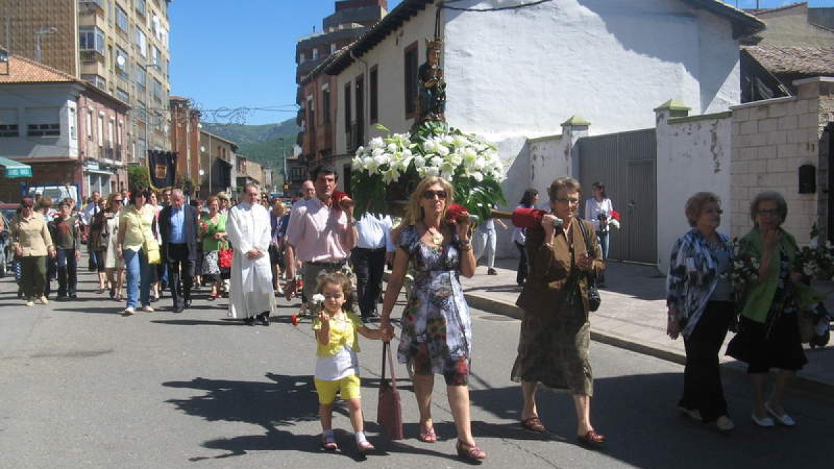 La procesión y posterior celebración eucarística tendrán lugar el lunes a partir de las 11.30 horas.