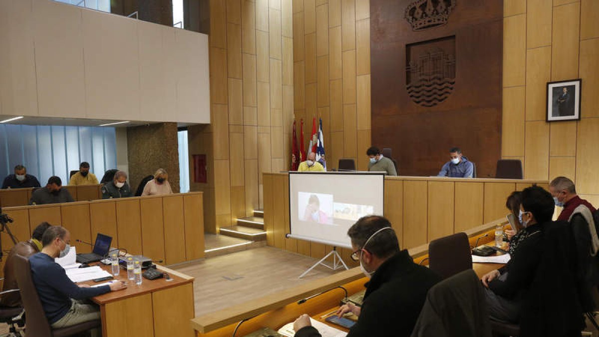 Villaquilambre dio el sí a los cambios en el SUR-29. FERNANDO OTERO