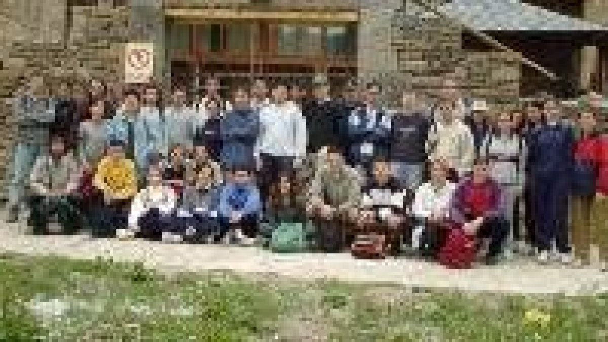 Imagen de archivo de estudiantes en los cursos de verano