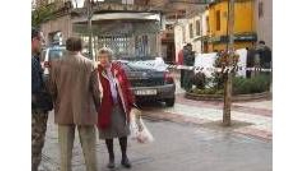 El cuerpo fue encontrado a las puertas de la administración de loterías