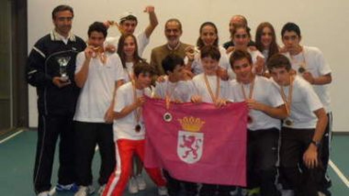 Componentes del equipo provincial, campeón de Castilla y León.