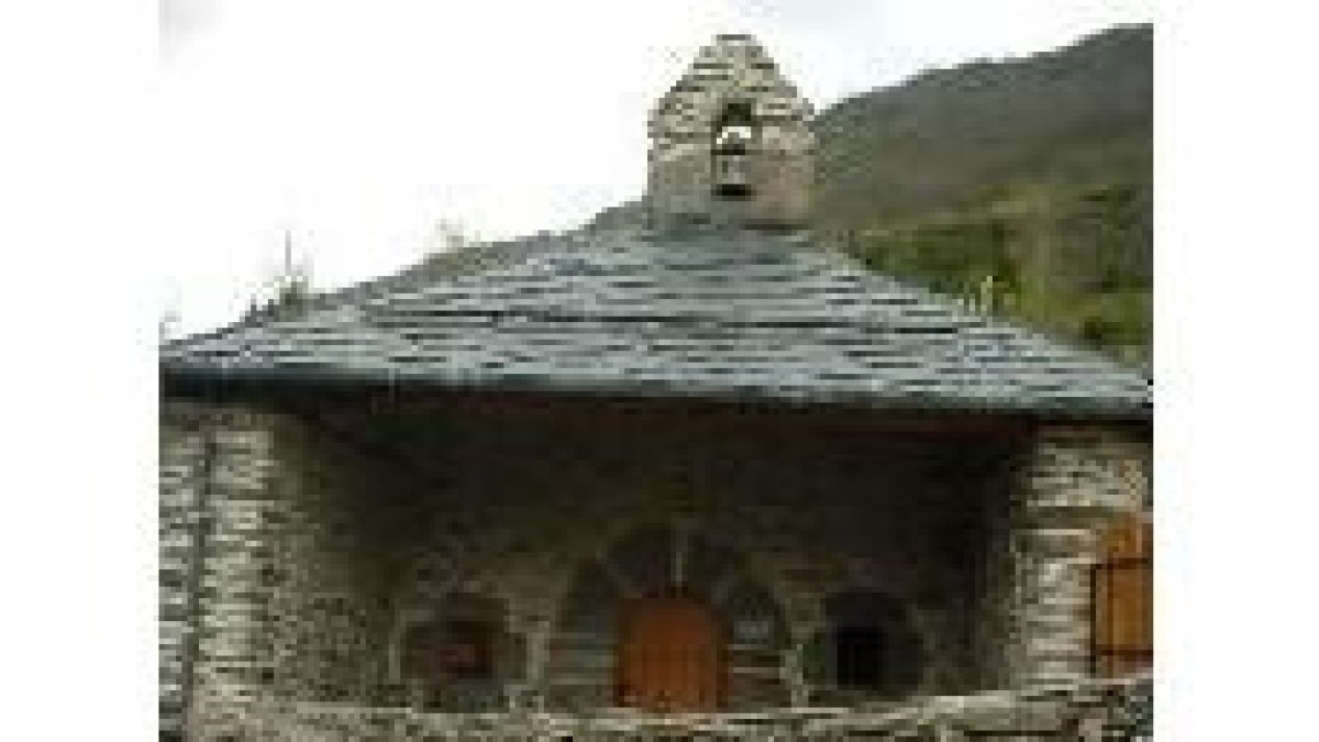 La ermita de Rabanal ha sido restaurada gracias a los vecinos