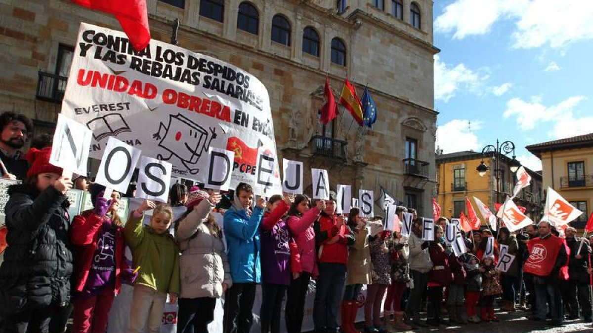 Sofía Delgado apoyó a Everest desde la manifestación de Podemos en Madrid