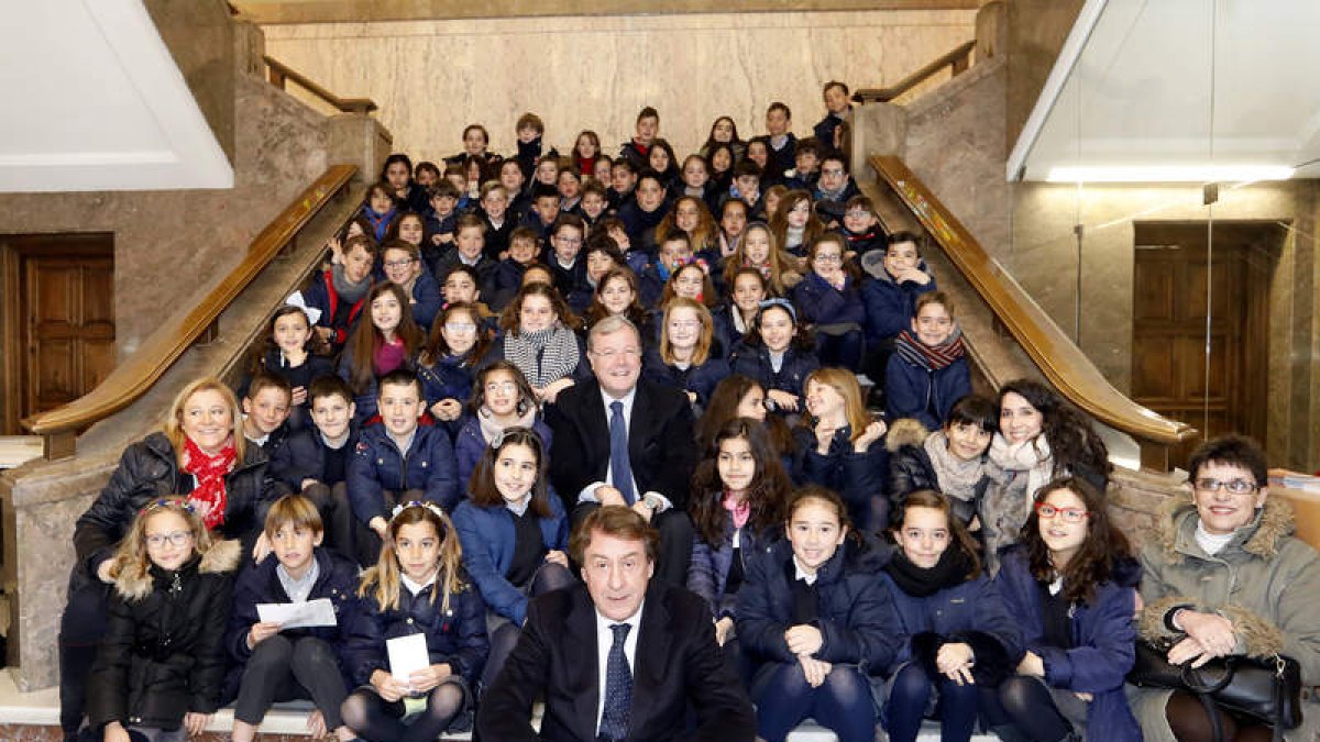 Foro de familia de los estudiantes de Jesuitas. MARCIANO
