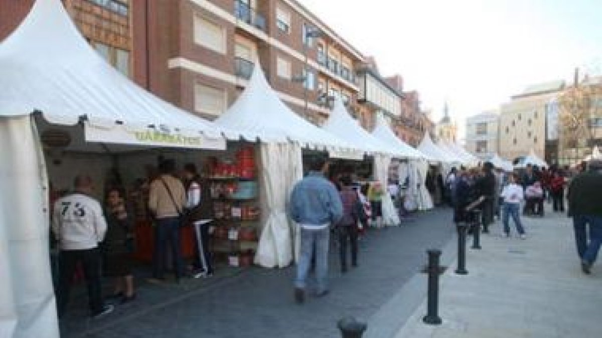 Imagen de parte de los puestos que participaron en la edición del año pasado.