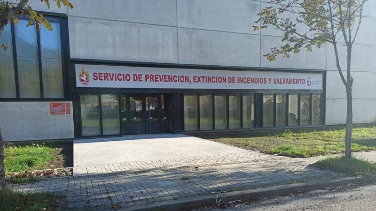 La sede del Sepeis en Villablino está terminada desde hace meses. ARAUJO