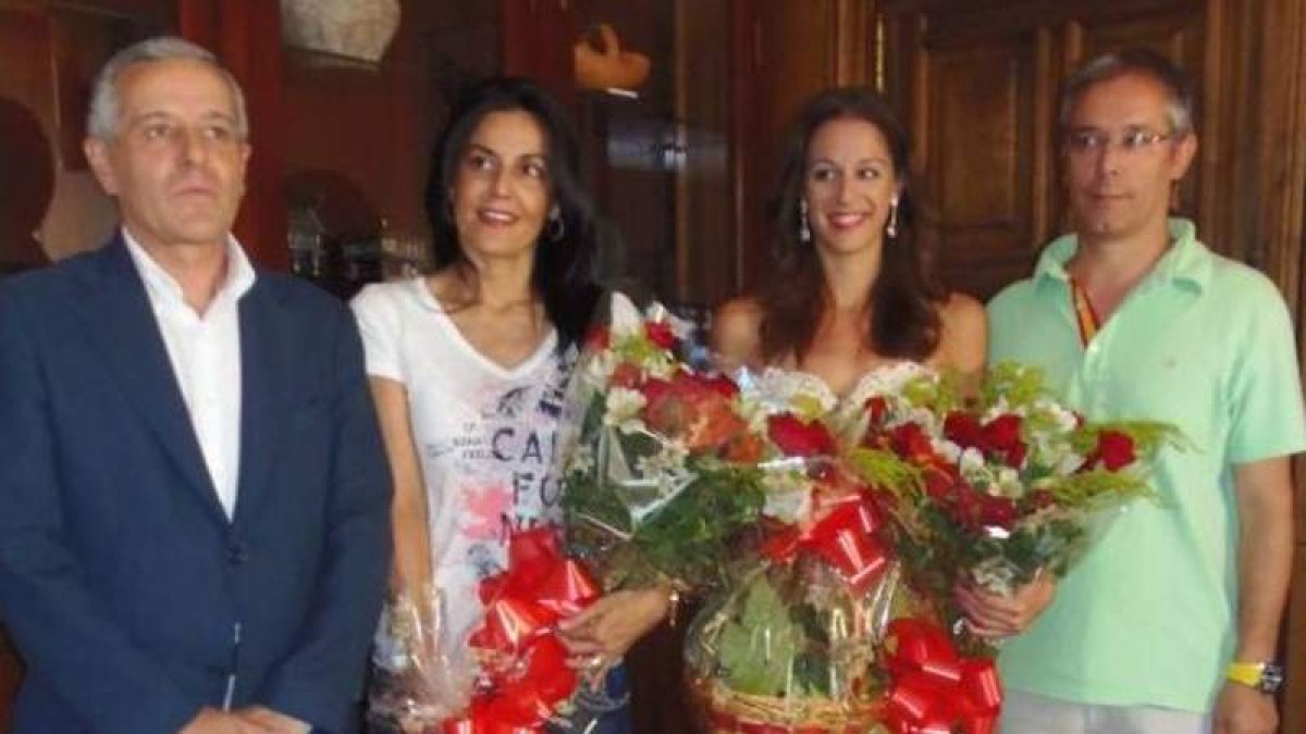 Emilio Gutiérrez, Ruth Fernández, Carolina Rodríguez y López Benito.