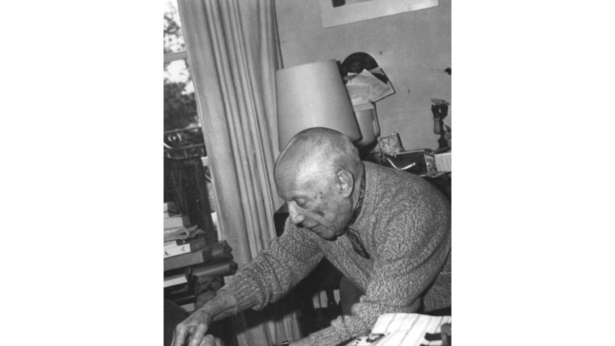 Dos imágenes de Pablo Ruiz Picasso tomadas durante los últimos años de su vida