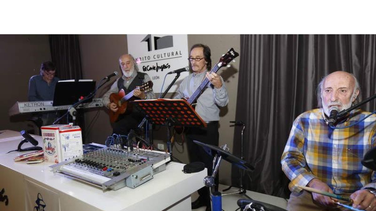 Uno de los grandes momentos de las fiestas llegará gracias al concierto del grupo liderado por los hermanos Quiñones. MARCIANO PÉREZ