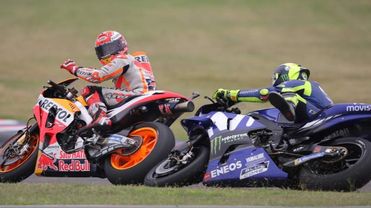 Márquez y Rossi, nueva guerra en el paddock de MotoGP. AGUILERA