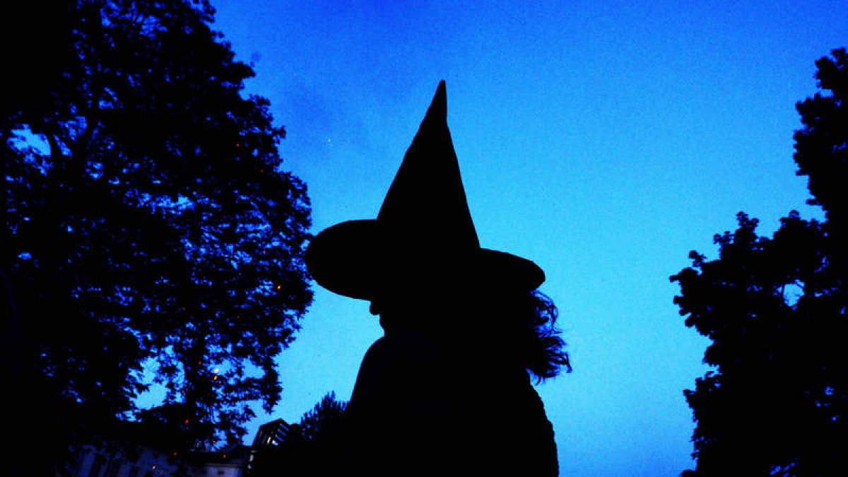Para el semiólogo ruso Lotman «no es la amenaza la que crea el miedo, sino el miedo el que crea la amenaza».