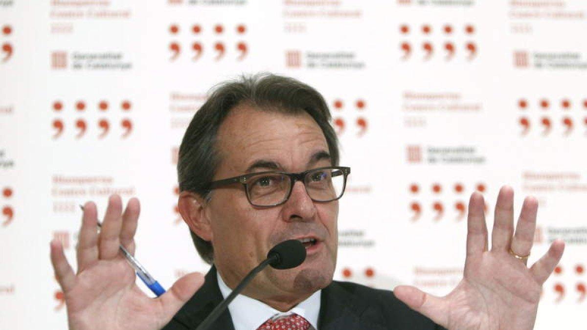 El presidente de la Generalitat durante su comparecencia tras la reunión con Rajoy.