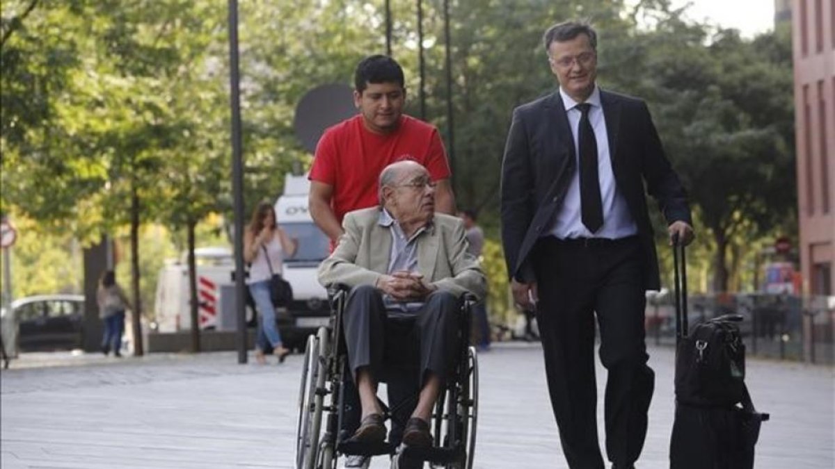 Fèlix Millet llega al último día del juicio del 'caso Palau', en la Ciutat de la Justícia.