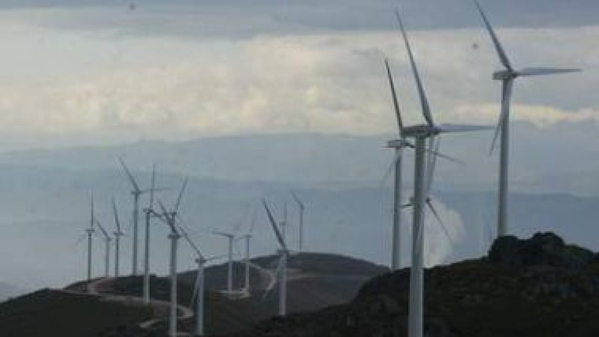 Uno de los numerosos parques eólicos que están proliferando en la comarca.