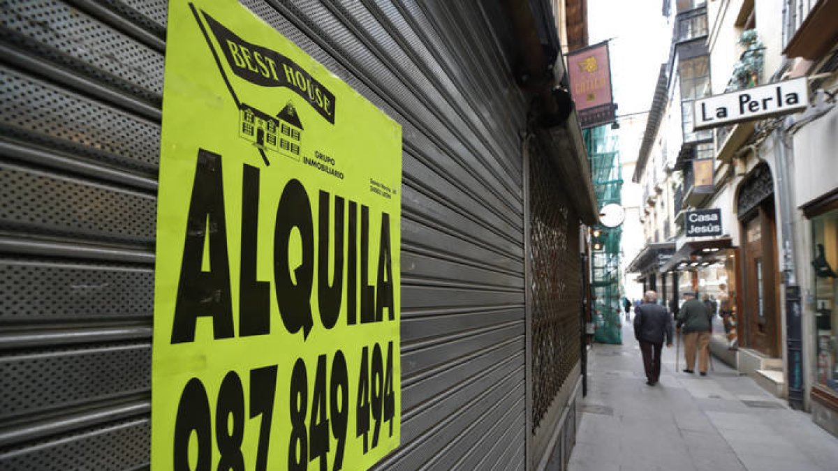 Local en alquiler en el barrio Húmedo. RAMIRO