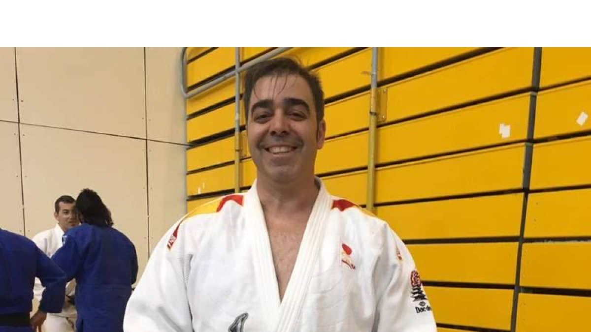 Javier Martín subió a lo más alto del podio en Arganda del Rey. DL