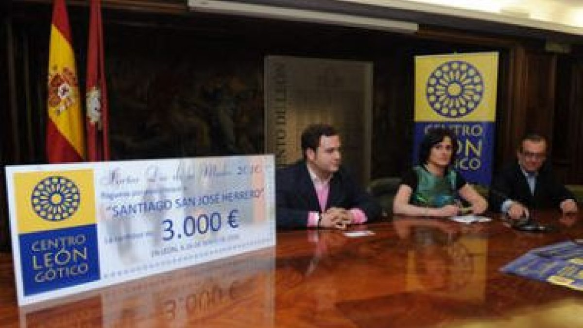 Juan Hernández Dopico, María Rodríguez y Alfonso Rodríguez.
