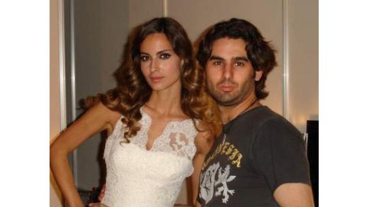 March, junto a Ariadne Artiles.