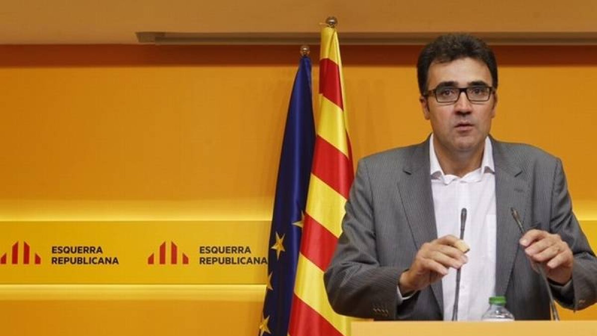 El vicesecretario general de ERC, Lluís Salvadó, este jueves en la sede del partido.