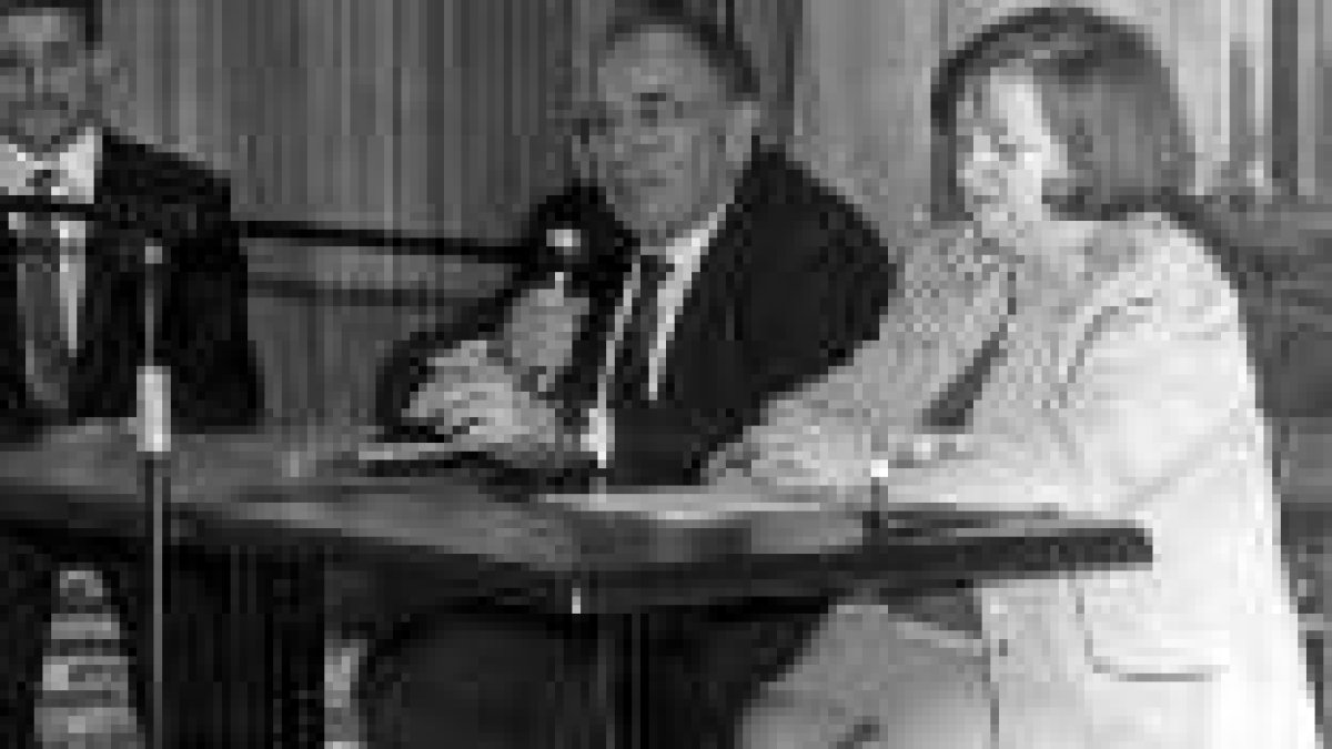 Con Yolanda   en un acto público en La Obrera