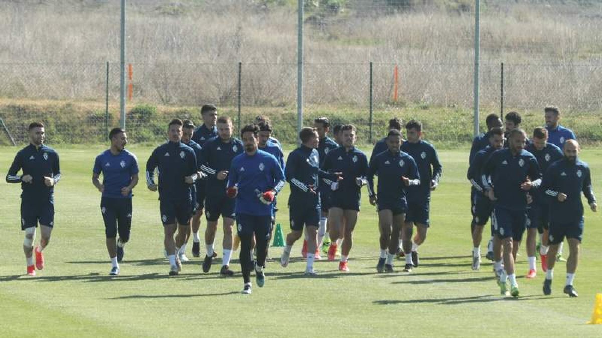 La Deportiva comenzará a preparar hoy el duelo del sábado tras la recuperación del lunes. L. DE LA MATA