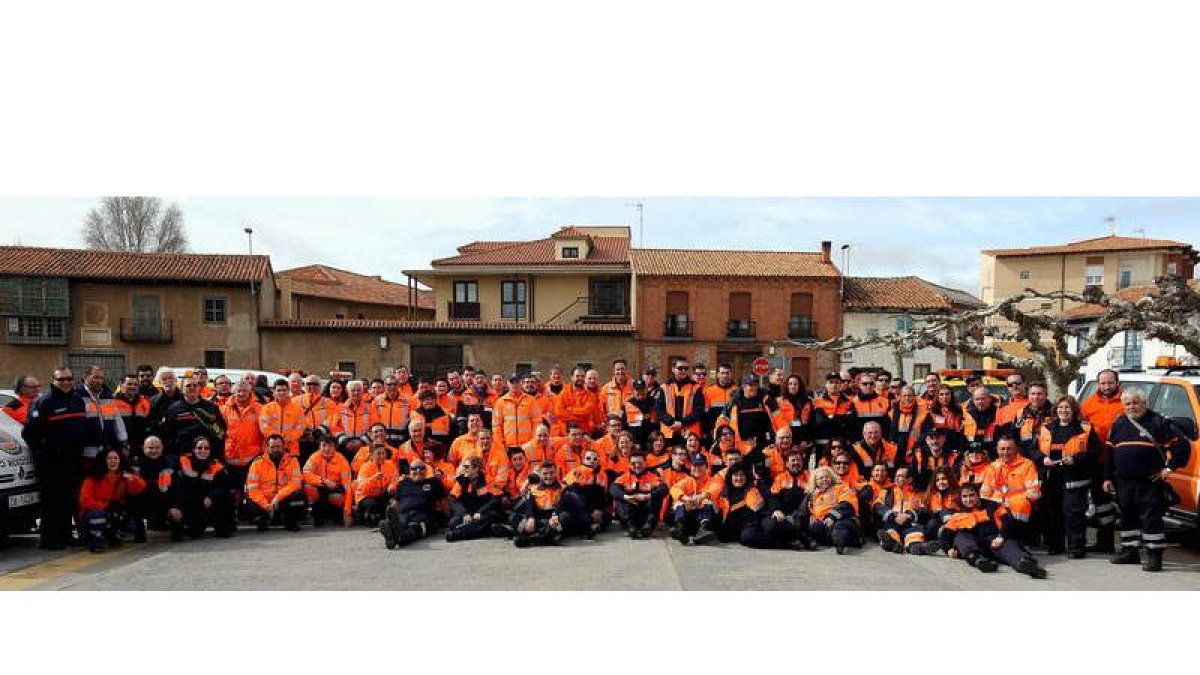 Los voluntarios celebran con dos jornadas de formación el Día Internacional de la Protección Civil.