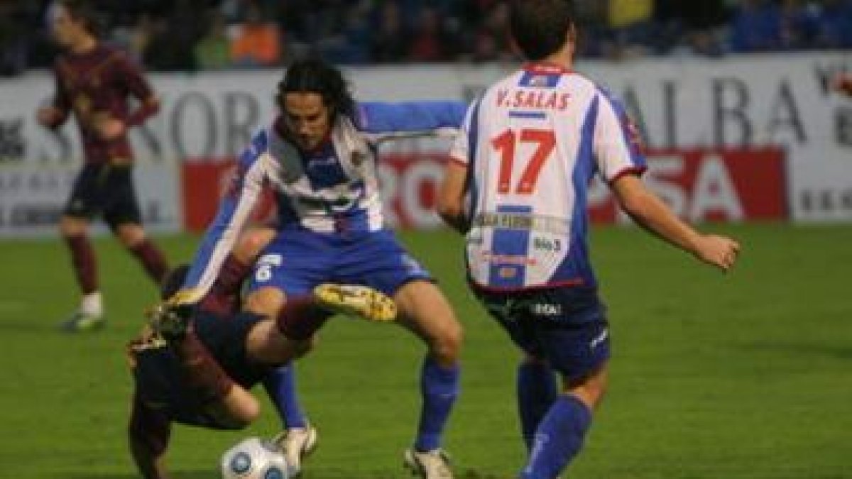 La ausencia de Nino podría dejarle la puerta abierta a Nacho para jugar como central.