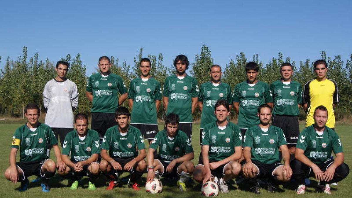 Formación del equipo del Cembranos que colidera el grupo A de la Liga de la Amistad.