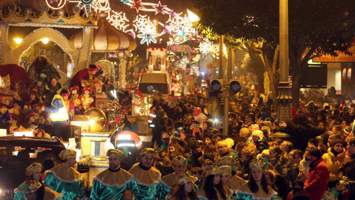Recorrido y horario Cabalgata Reyes León 2020: ¡ya vienen los magos!