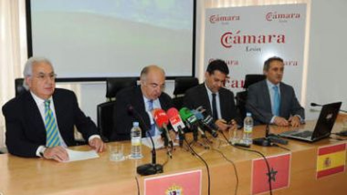 Un momento de la reunión entre la Cámara y los representantes del Gobierno marroquí