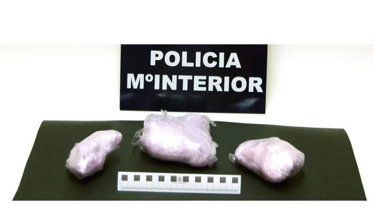 Material incautado en la operación.