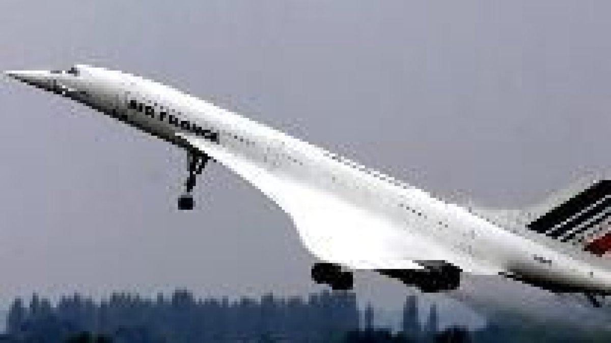 Un avión Concorde despega del aeropuerto francés de Roissy, en una foto de archivo