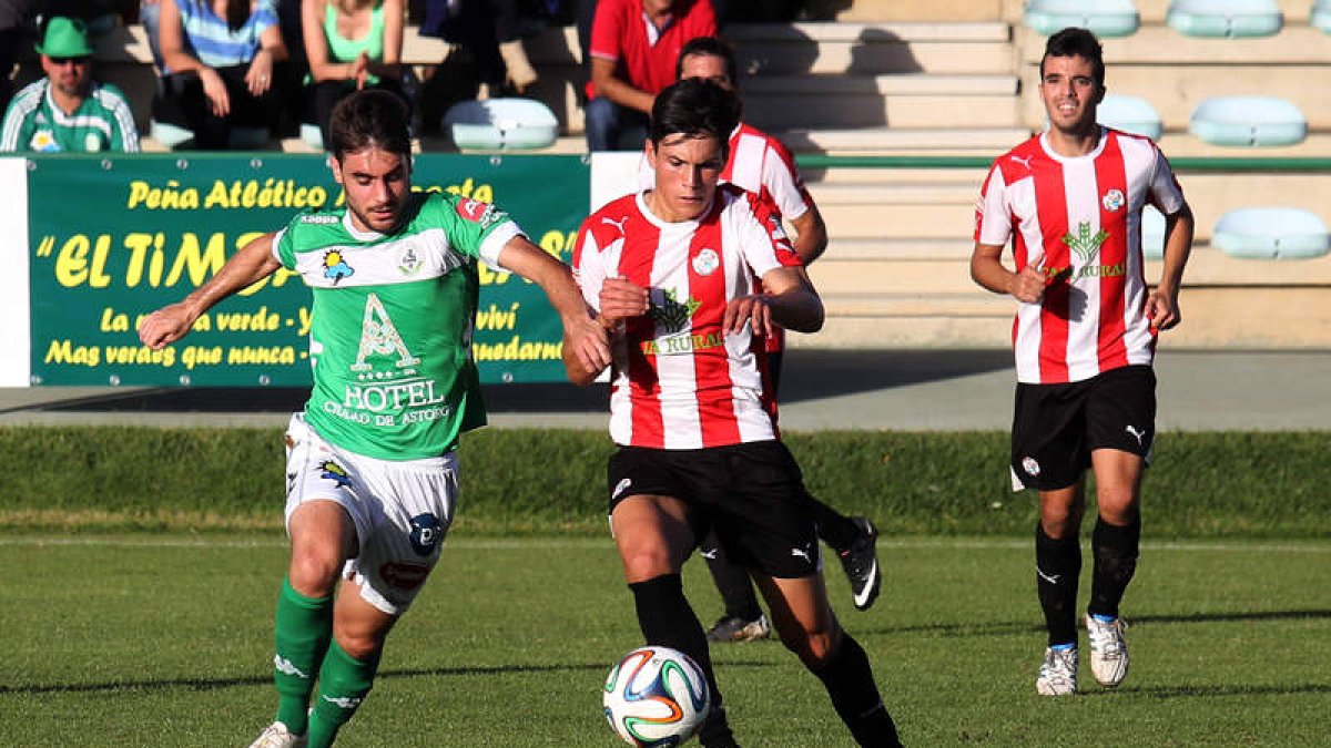 Taranilla regresa al equipo maragato una vez recuperado de la lesión que le impidió jugar frente al Real Murcia.