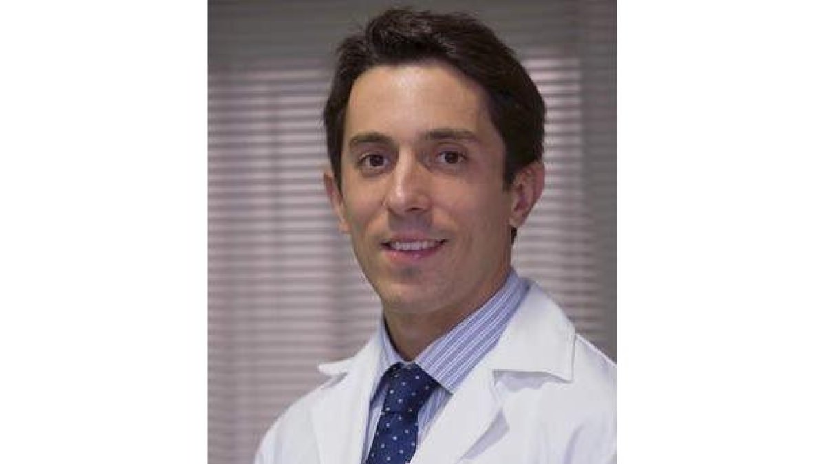 Pablo Casas Rodera, otorrinolaringólogo del Hospital de León