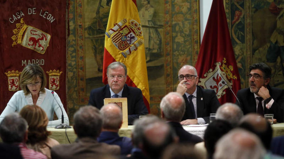 El salón de grados de la Universidad Rey Juan Carlos acogió la jornada de clausura. RAQUEL P. VIECO