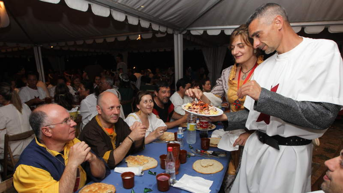 Imagen de archivo de una cena templaria en el Castillo.
